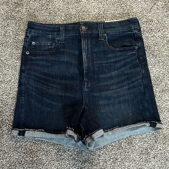 American Eagle Outfitters Pants - American Eagle Curvy Super Hi-Rise Shortie NWT